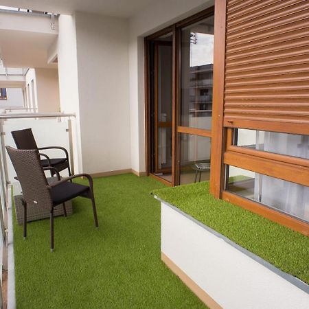 Apartament Na Piernikowym Z Miejscem Postojowym Thorn Exterior foto