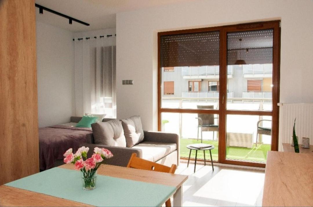 Apartament Na Piernikowym Z Miejscem Postojowym Thorn Exterior foto
