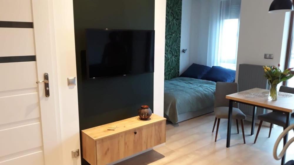 Apartament Na Piernikowym Z Miejscem Postojowym Thorn Exterior foto